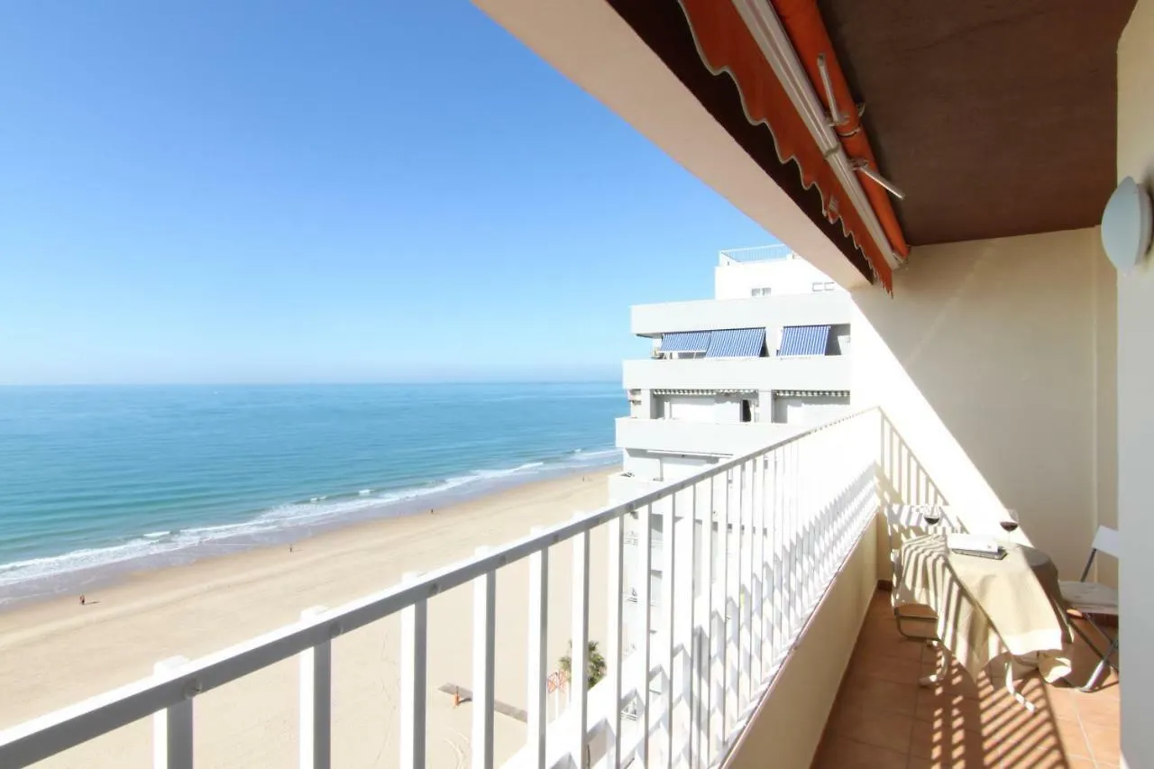 Apartamento Playa Victoria Cádiz
